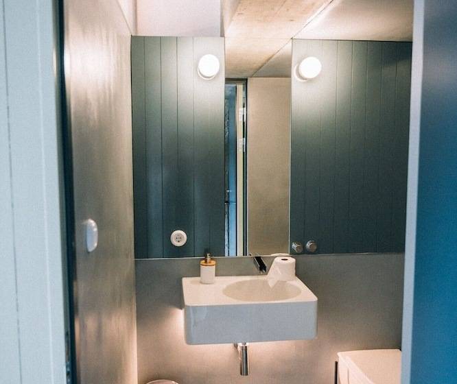 חדר סטנדרט, Trevarefabrikken