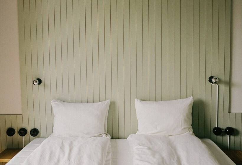 חדר סטנדרט, Trevarefabrikken