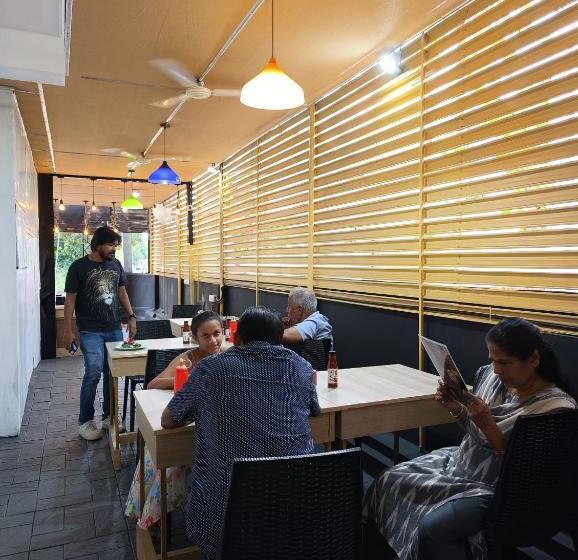 스탠다드 룸, Blue Bell Cochin Airport