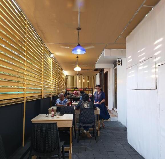 싱글 디럭스 룸, Blue Bell Cochin Airport