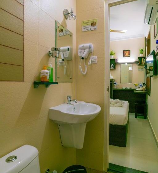 经济房, Blue Bell Cochin Airport