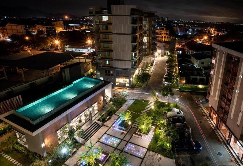 סוויטת 2 חדרי שינה, Onpa Hotel & Residence Bangsaen