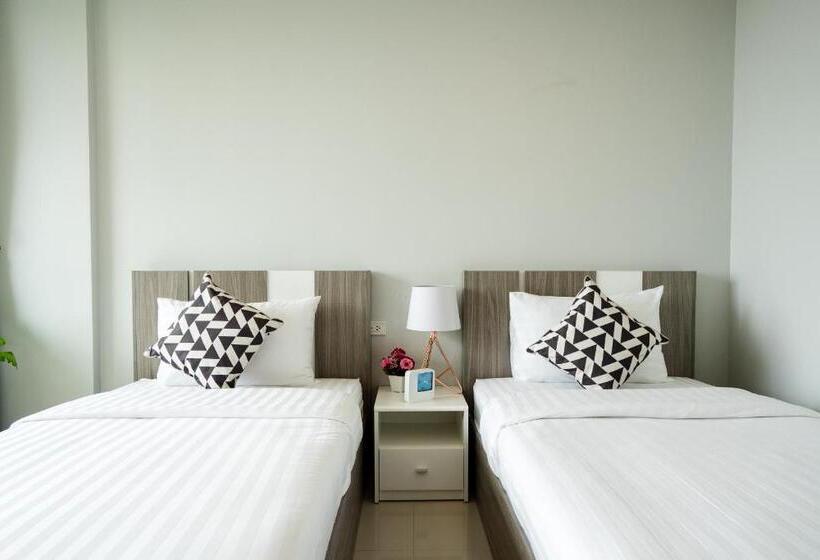 סטודיו סופריור, Onpa Hotel & Residence Bangsaen