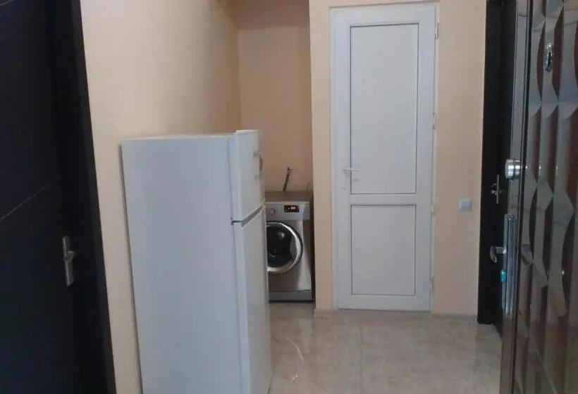 اتاق اکونومی, Green Way Guest House