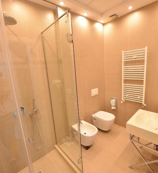 이코노미 룸, Luani A Spa & Wellness Center