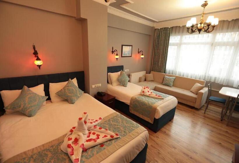 اتاق لوکس خانوادگی, White Pearl Apart