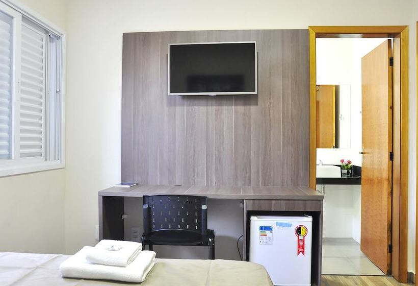 Superior Kamer, Guadagnini