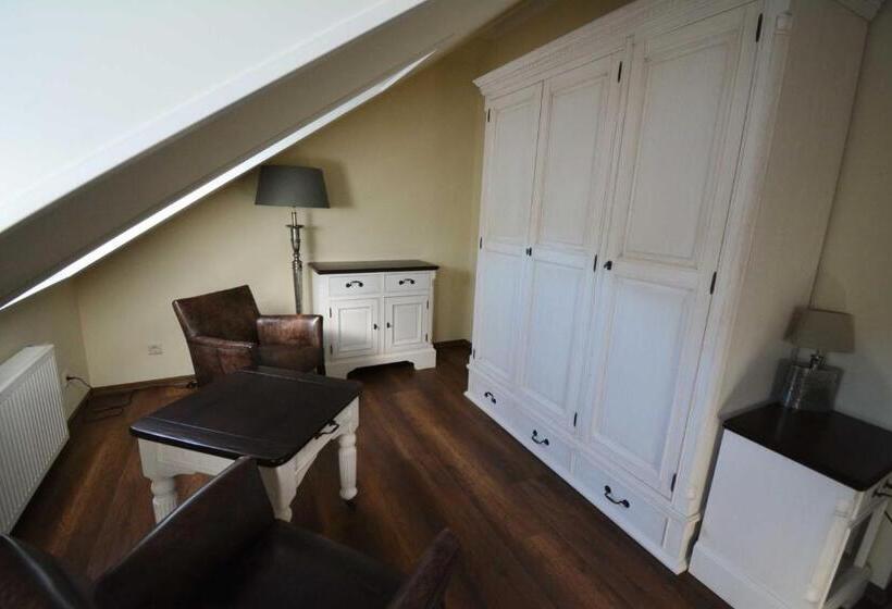 Номер Стандарт, Wildhof