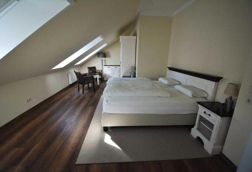 Номер Стандарт, Wildhof