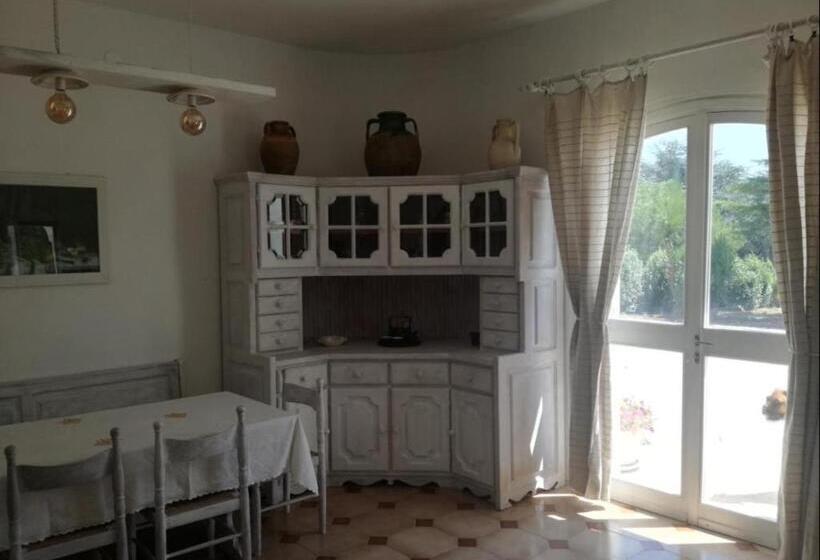 Huvila, 1 makuuhuone ja uima-allas, La Dimora Di Nonna Giuliana