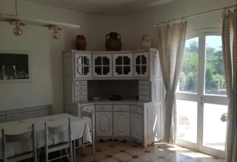 ویلای یک اتاق خوابه با استخر شنا, La Dimora Di Nonna Giuliana
