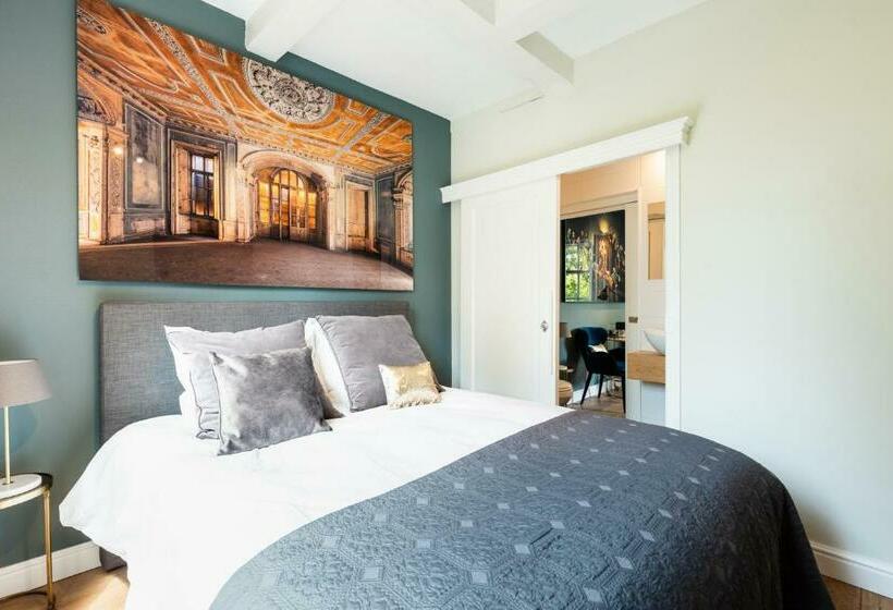 سوییت سوپریور, Canal Wow Suites Amsterdam