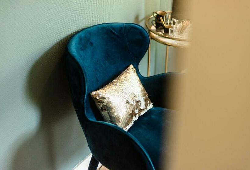 سوییت سوپریور, Canal Wow Suites Amsterdam