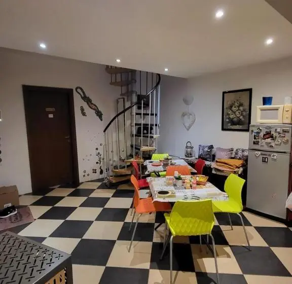 ファミリールーム, A Casa Di Luca