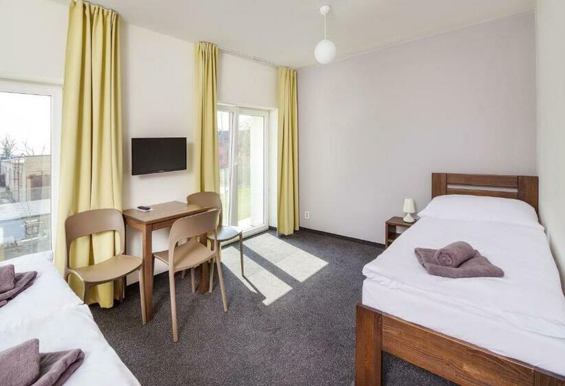 스탠다드 트리플 룸, Penzion Lesni