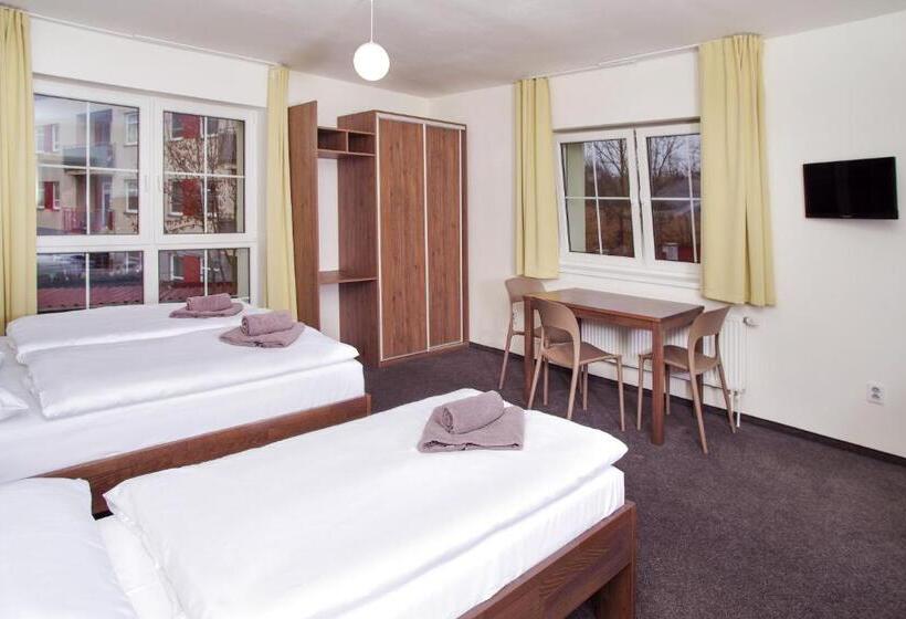 스탠다드 트리플 룸, Penzion Lesni