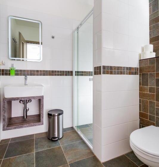 침실 2개 스위트, Penzion Lesni