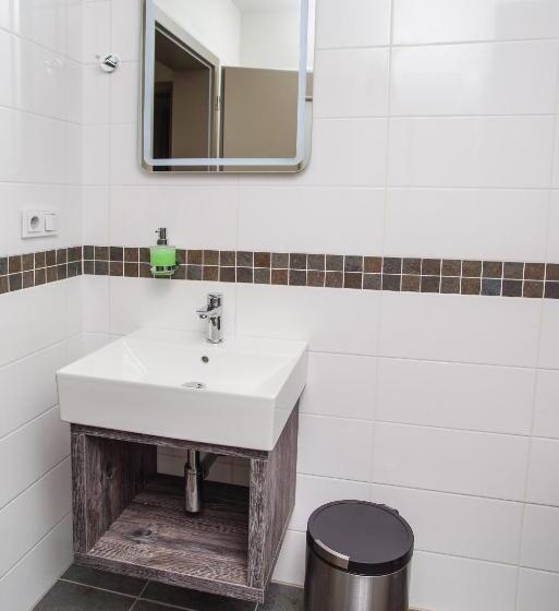 스위트, Penzion Lesni