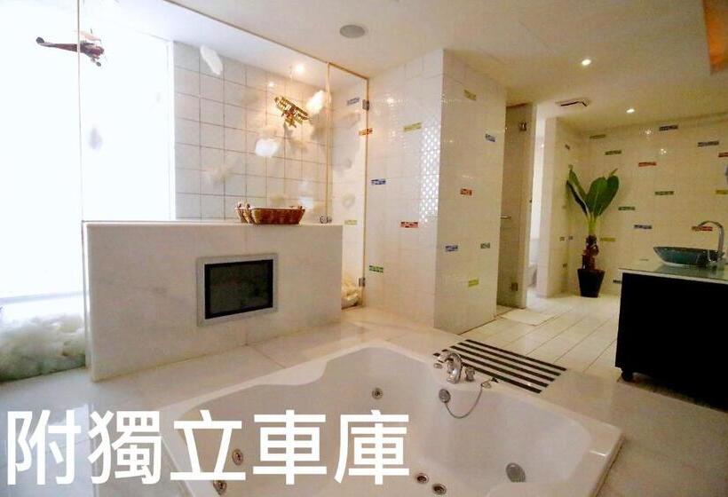 اتاق استاندارد با تخت بزرگ, Cd Motel
