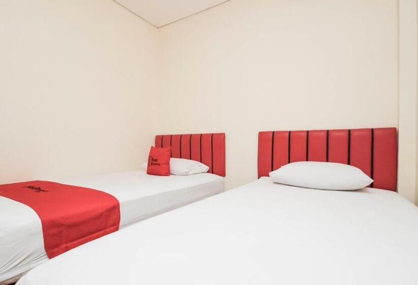 Номер Стандарт, Reddoorz Plus @ Jalan Pemuda Jakarta