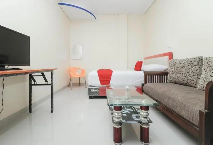スイート, Reddoorz Plus @ Jalan Pemuda Jakarta