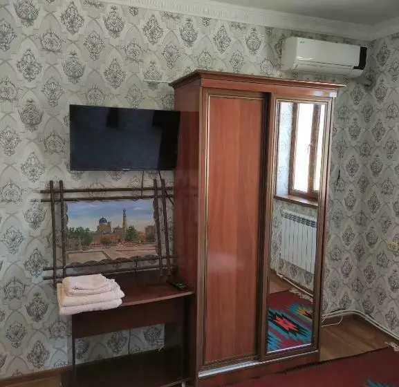 اتاق اکونومی, Khiva Otabek B&b