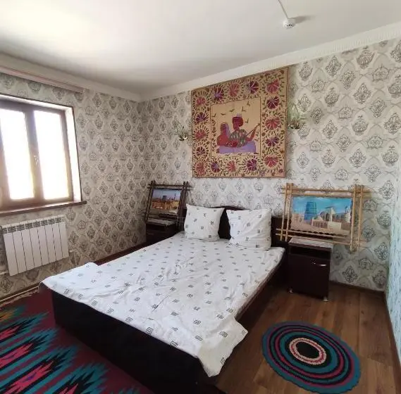 اتاق اکونومی, Khiva Otabek B&b