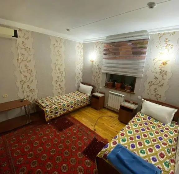 اتاق استاندارد با 2 تخت دوبل, Khiva Otabek B&b