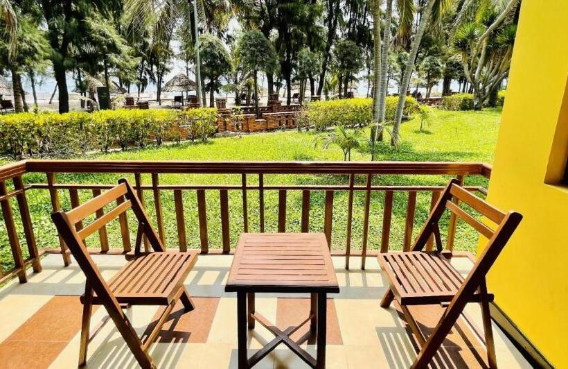 بانگلوی استاندارد, Long Thuan Hotel & Resort