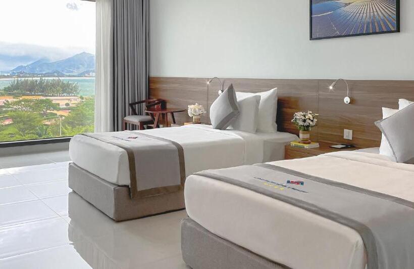 اتاق سوپریور, Long Thuan Hotel & Resort