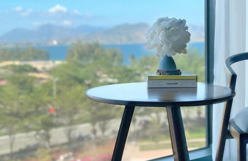 اتاق سوپریور سه تخته, Long Thuan Hotel & Resort