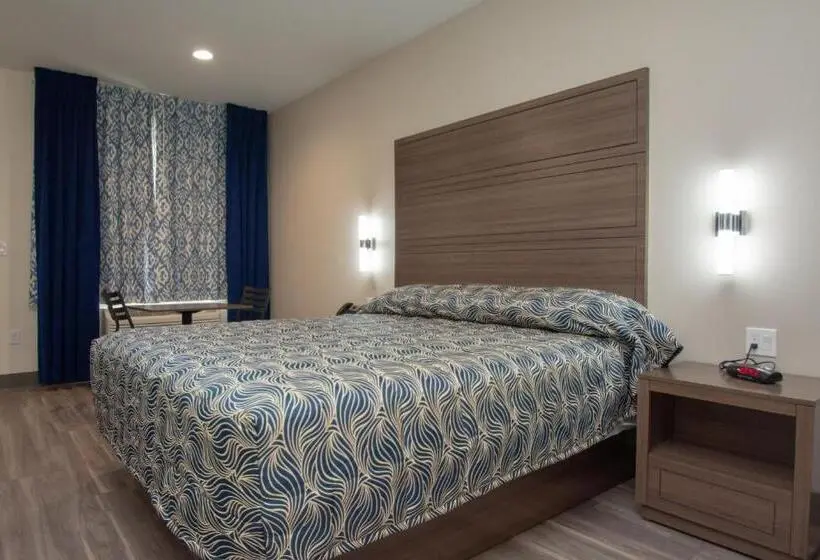 キングサイズベッドのデラックスルーム, Palace Inn El Paso