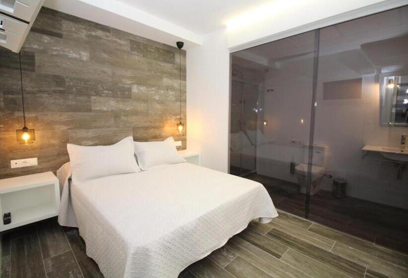 标准间带露台, Alojamientos Santa Pola