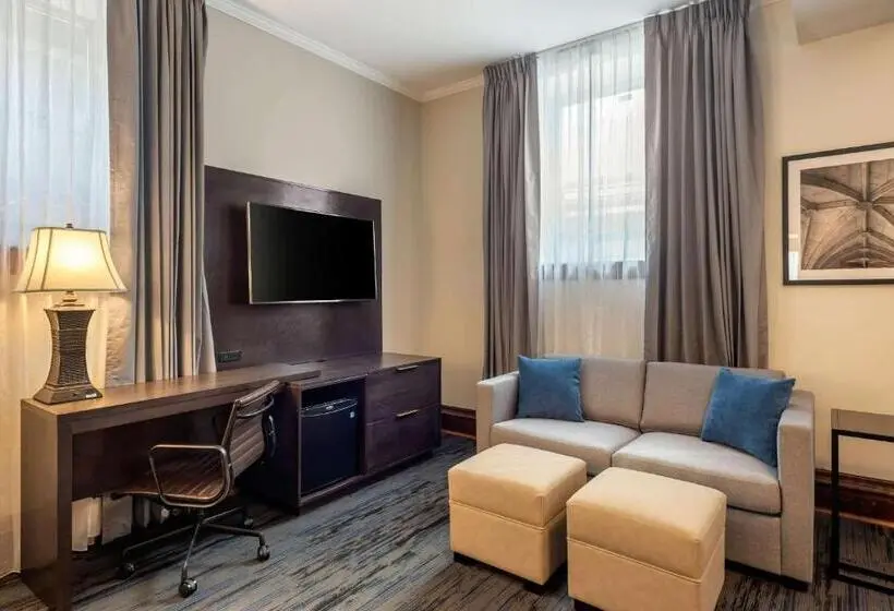 اتاق استاندارد با تخت بزرگ برای معلولان, The Courthouse Hotel, Ascend Hotel Collection