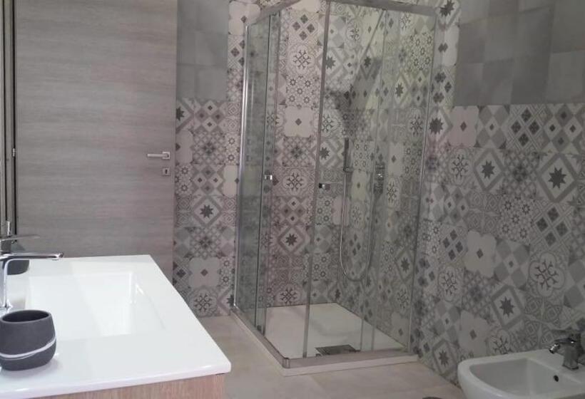 اتاق استاندارد با تخت بزرگ, Vesuvius Gardens   Fagianeria Borbonica Relais