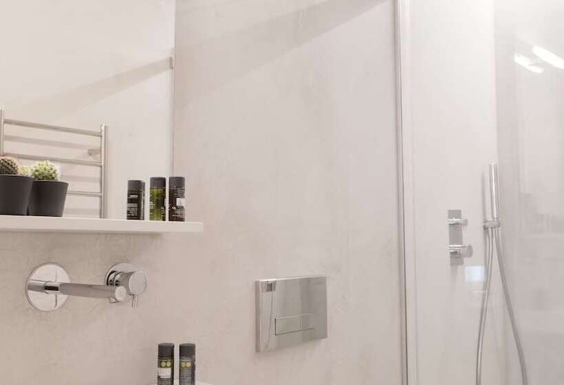 استودیو استاندارد با چشم‌انداز باغ, Braga Heritage Lofts