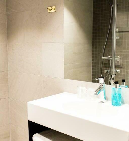 اتاق استاندارد, The Verdandi