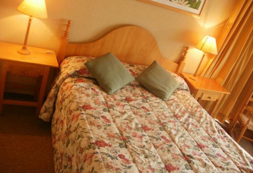 1 Bedroom Apartment Lake View, La Peninsula Rehue