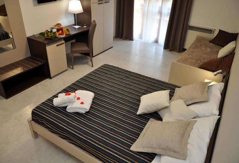 اتاق لوکس چهار تخته, Kalurya