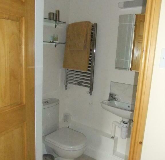 اتاق استاندارد با چشم‌انداز باغ, St Mary’s Lodge B And B