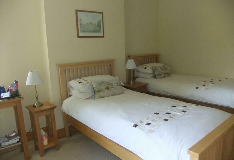 اتاق استاندارد با چشم‌انداز باغ, St Mary’s Lodge B And B