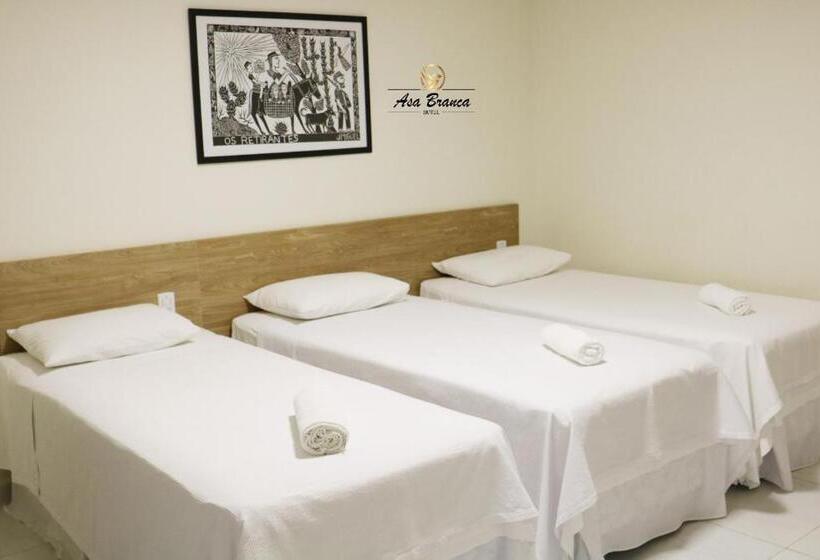 标准三人间, Asa Branca