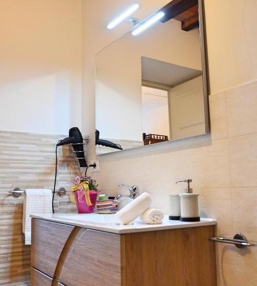 اتاق استاندارد سه نفره, Casa Il Brio