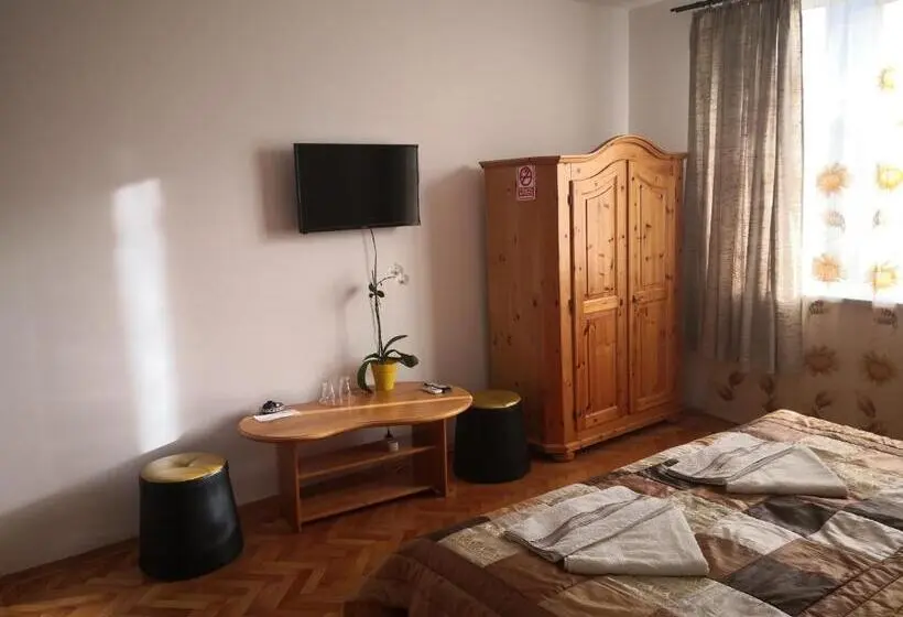 Standard-huone, Noira House