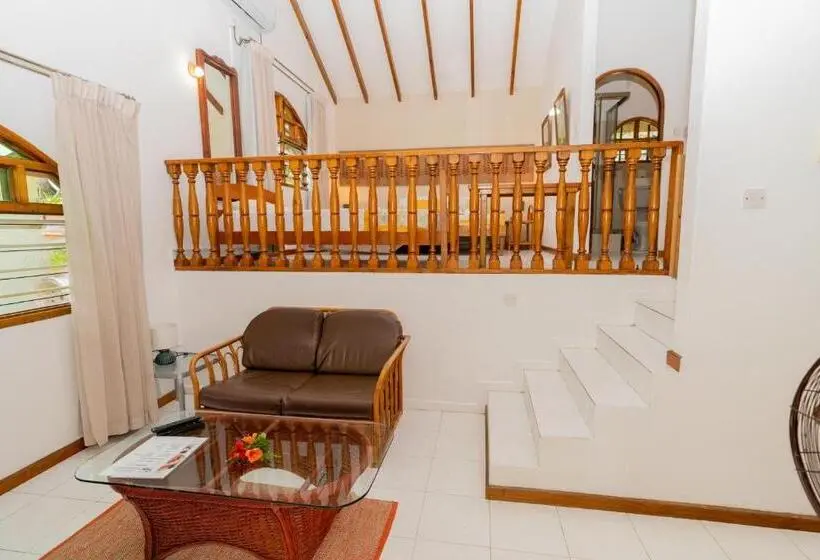 اتاق استاندارد سه نفره, Romance Bungalows