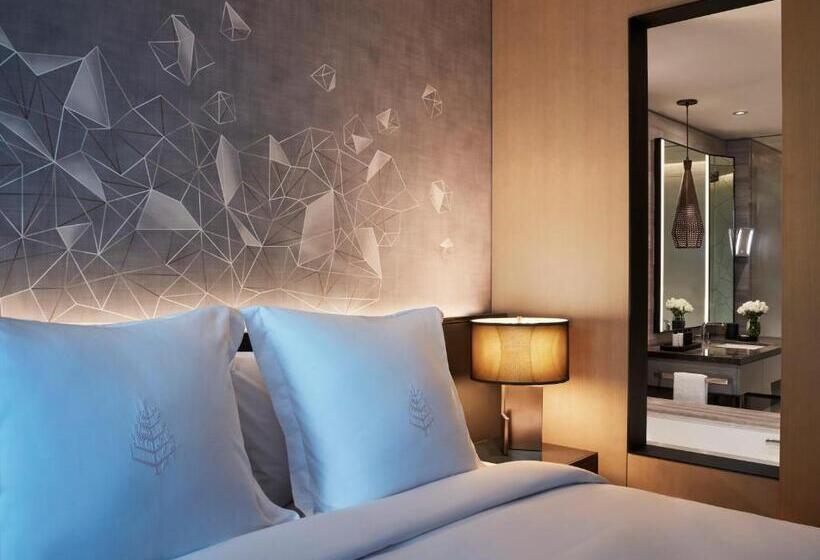 Номер Deluxe Кровать Кинг, Four Seasons Hotel Bengaluru At Embassy One