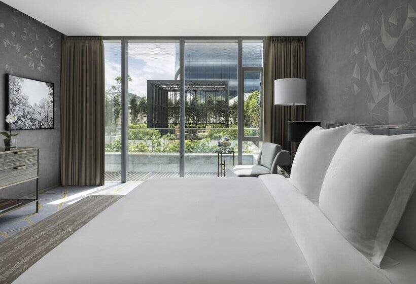 스위트, Four Seasons Hotel Bengaluru At Embassy One