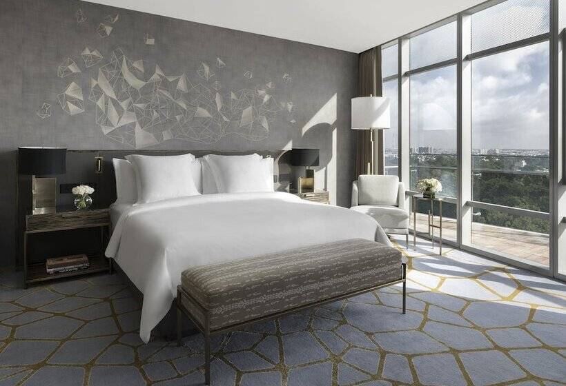스위트, Four Seasons Hotel Bengaluru At Embassy One