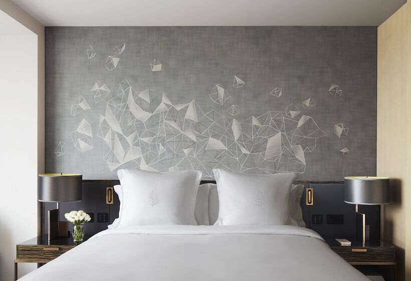 디럭스 스위트, Four Seasons Hotel Bengaluru At Embassy One