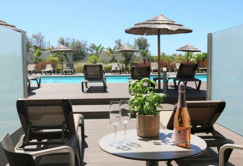 Номер Дюплекс, Lagos Atlantic